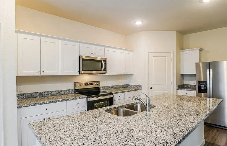The Nexus at Kingsland Heights — Photo 10