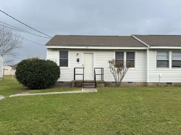 333 Starling St, Jacksonville, NC 28540