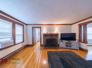 21-23 Salisbury Rd #1, Newton, MA 02458