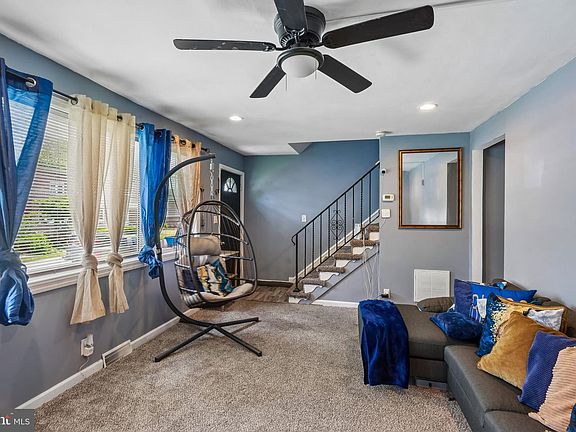 5th image of 305 Chestnut Ave