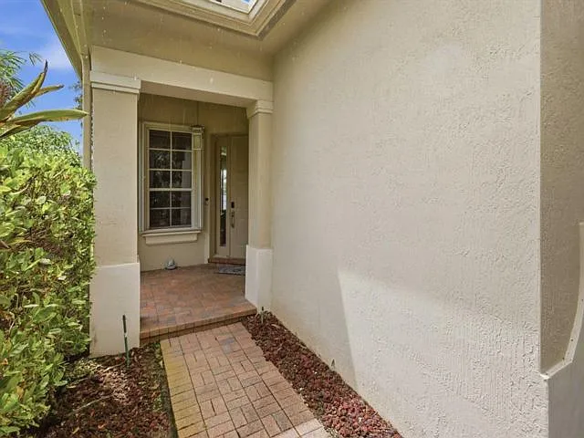 12290 NW 77th Mnr — Photo 3