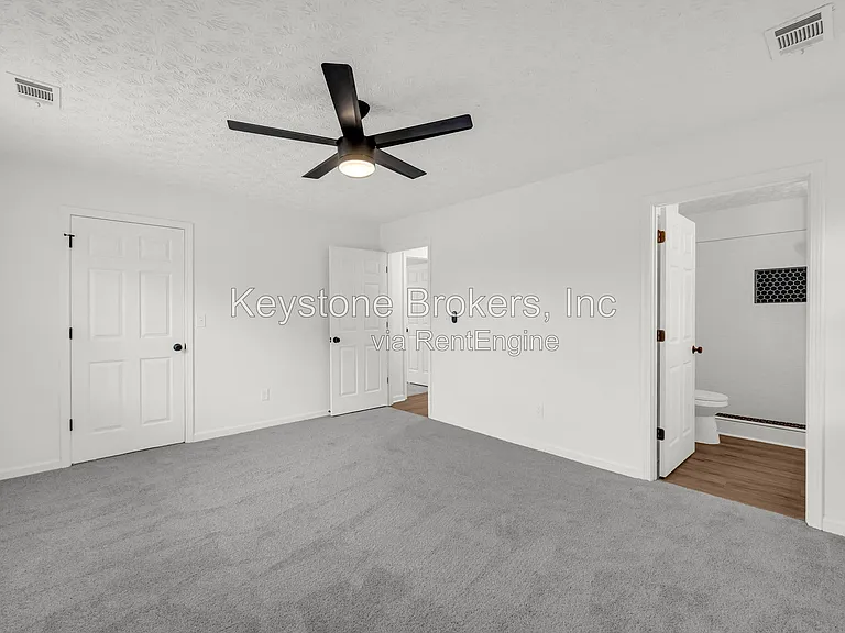 1645 Cobbs Creek Ln — Photo 8