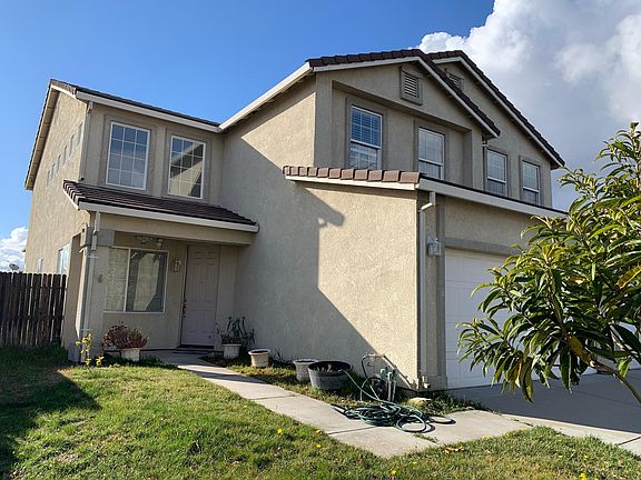 2nd image of 4123 Giselle Ln