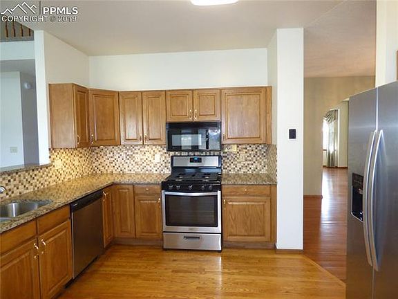 3rd image of 8220 Broughton Ct