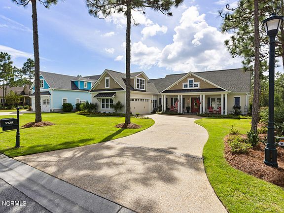 2nd image of 3938 Wyndmere Drive