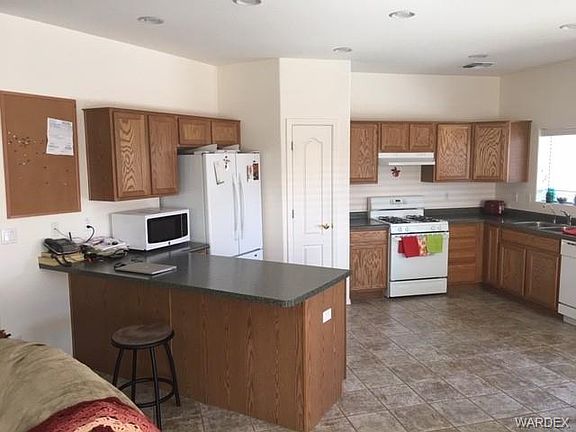 4th image of 3082 Siena Dr