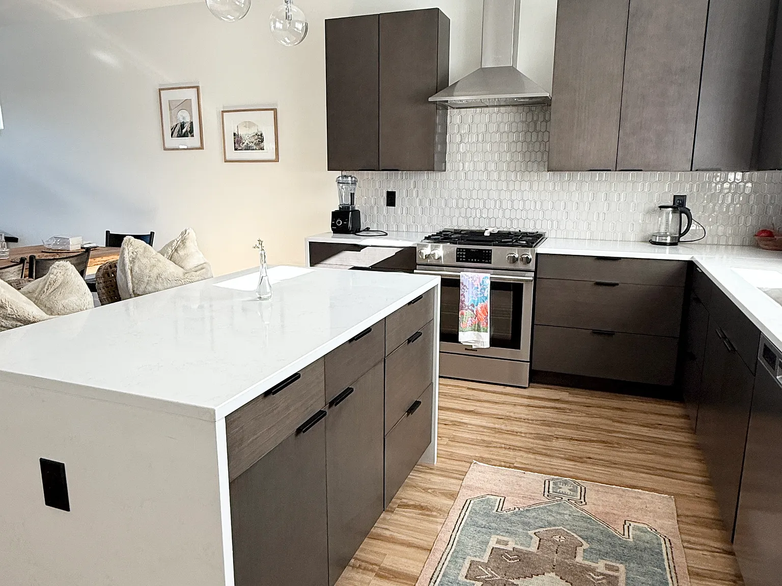 564 Enterprise Blvd — Photo 3