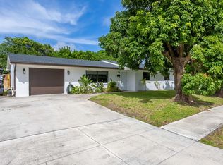 213 SW 12th Ave, Boynton Beach, FL 33435