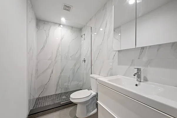 Rented by Cooper & Cooper Real Estate | media 25