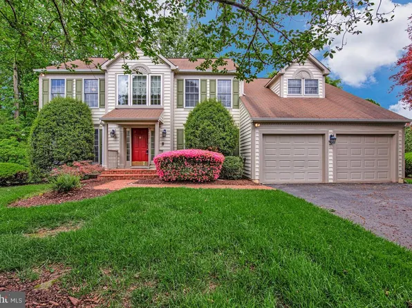 10325 John Eager Ct, Ellicott City, MD 21042