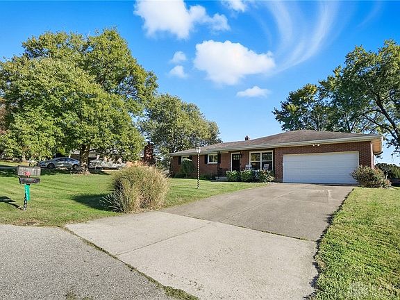 2nd image of 2531 Columbus Dr W