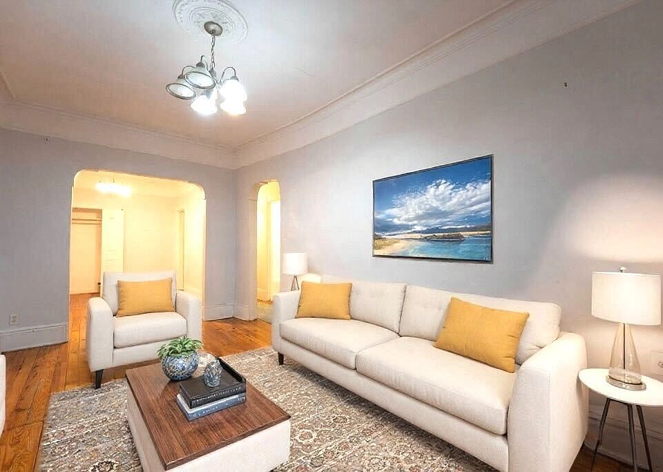 1st image of 277 6th Ave #2