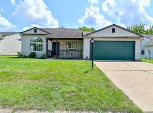 1691 Roosevelt Dr, Greenfield, IN 46140