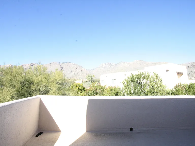 6502 E Mountain Shadows Pl — Photo 9