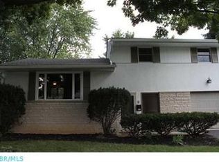 5052 Mengel Ln, Hilliard, OH 43026