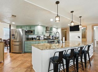 6892 Augusta Hills Dr NE, Rio Rancho, NM 87144