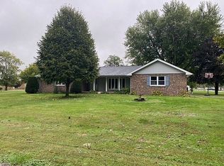 856 Pine Ave, Neoga, IL