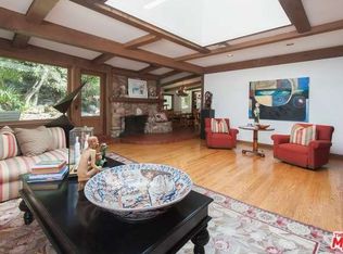 1742 Reedvale Ln, Los Angeles, CA 90049