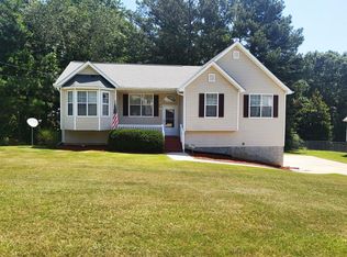 129 Royal Ct, Dallas, GA 30157