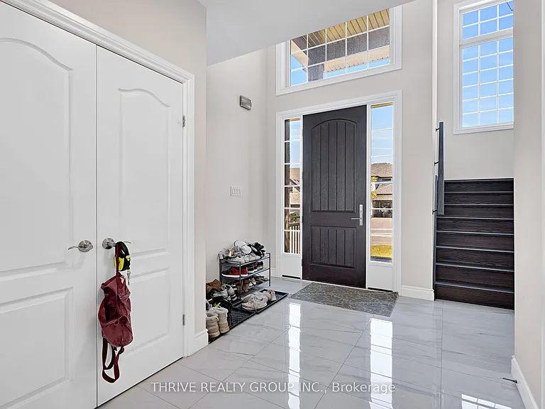 1011 Riverbend Rd — Photo 4