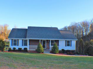 311 Spring House Ct, Mt Carmel, TN 37645