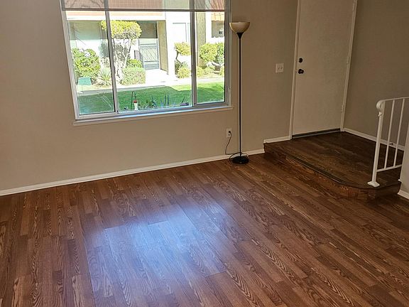 5th image of 2166 N Indian Canyon Dr Unit B