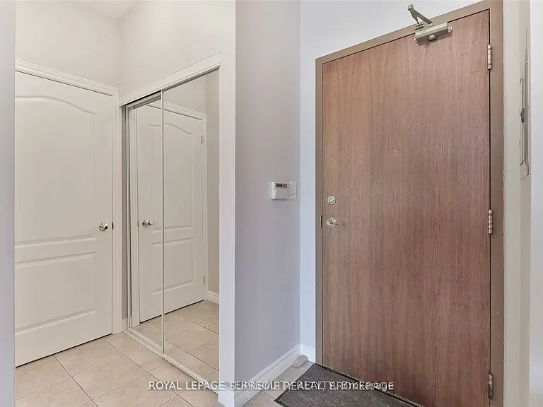 3830 Bathurst St #107 — Photo 14