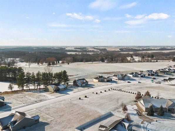 313 Augusta National Blvd, Washington, IA 52353