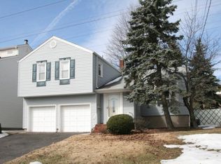 27 Gerard Rd, Nutley, NJ 07110