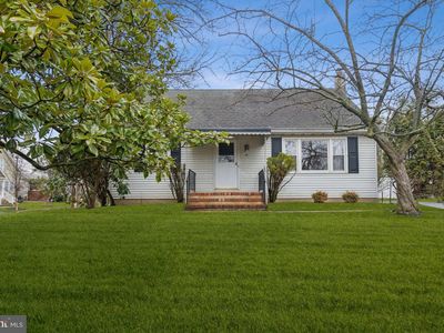 41 Greenfield Ave, Lawrence Township, NJ, 08648