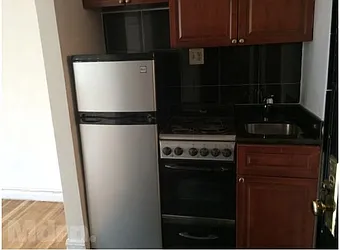 Rented by Mdrn Residential