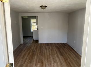 26 Washburn St #B, East Weymouth, MA 02189