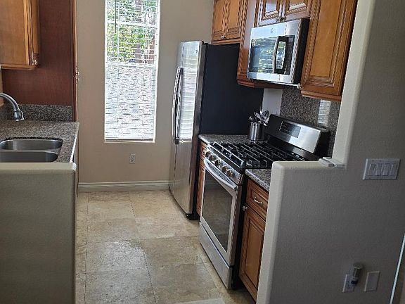 3rd image of 3530 Caminito El Rincon