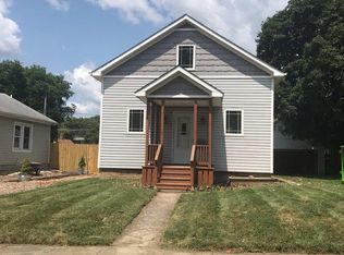 1409 W Elm St, Bloomington, IL