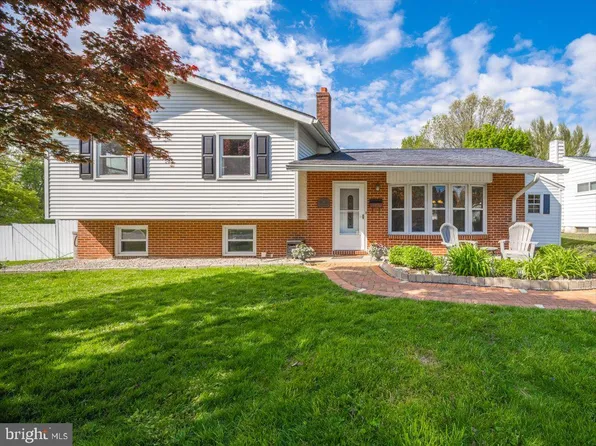16 W Clearview Ave, Wilmington, DE 19809