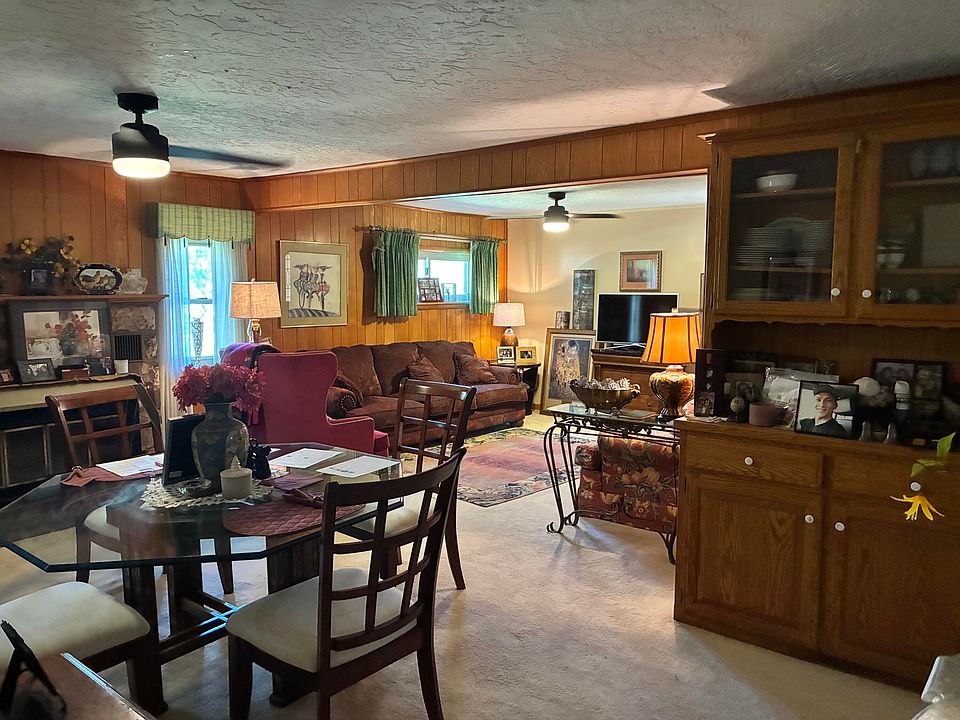 34th image of 512 Crane Ln