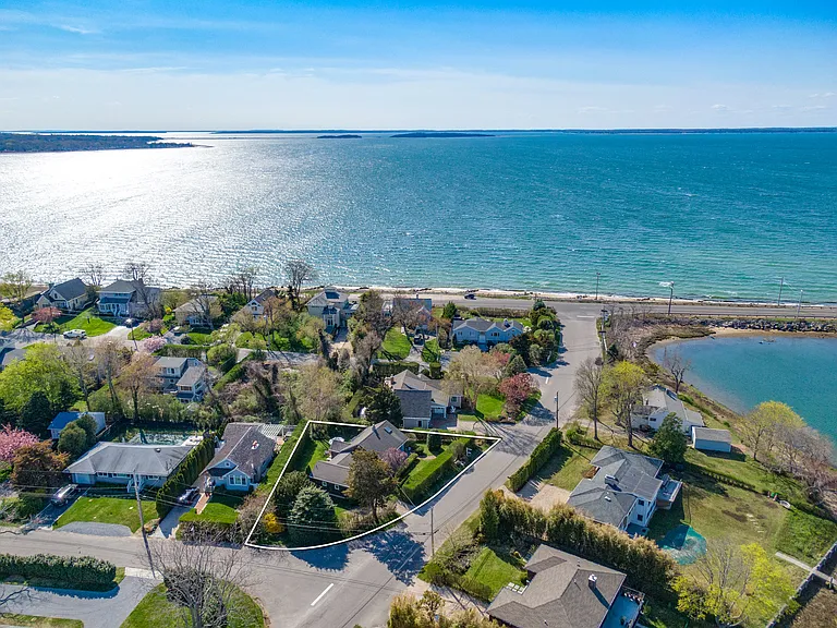 16 Harbor Dr — Photo 15