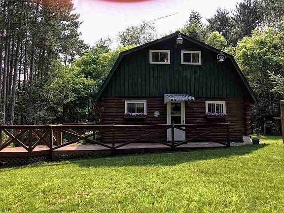 Deck of front of house