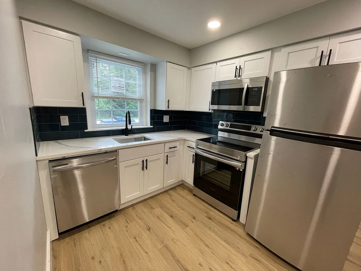 730 Main Street — Photo 4