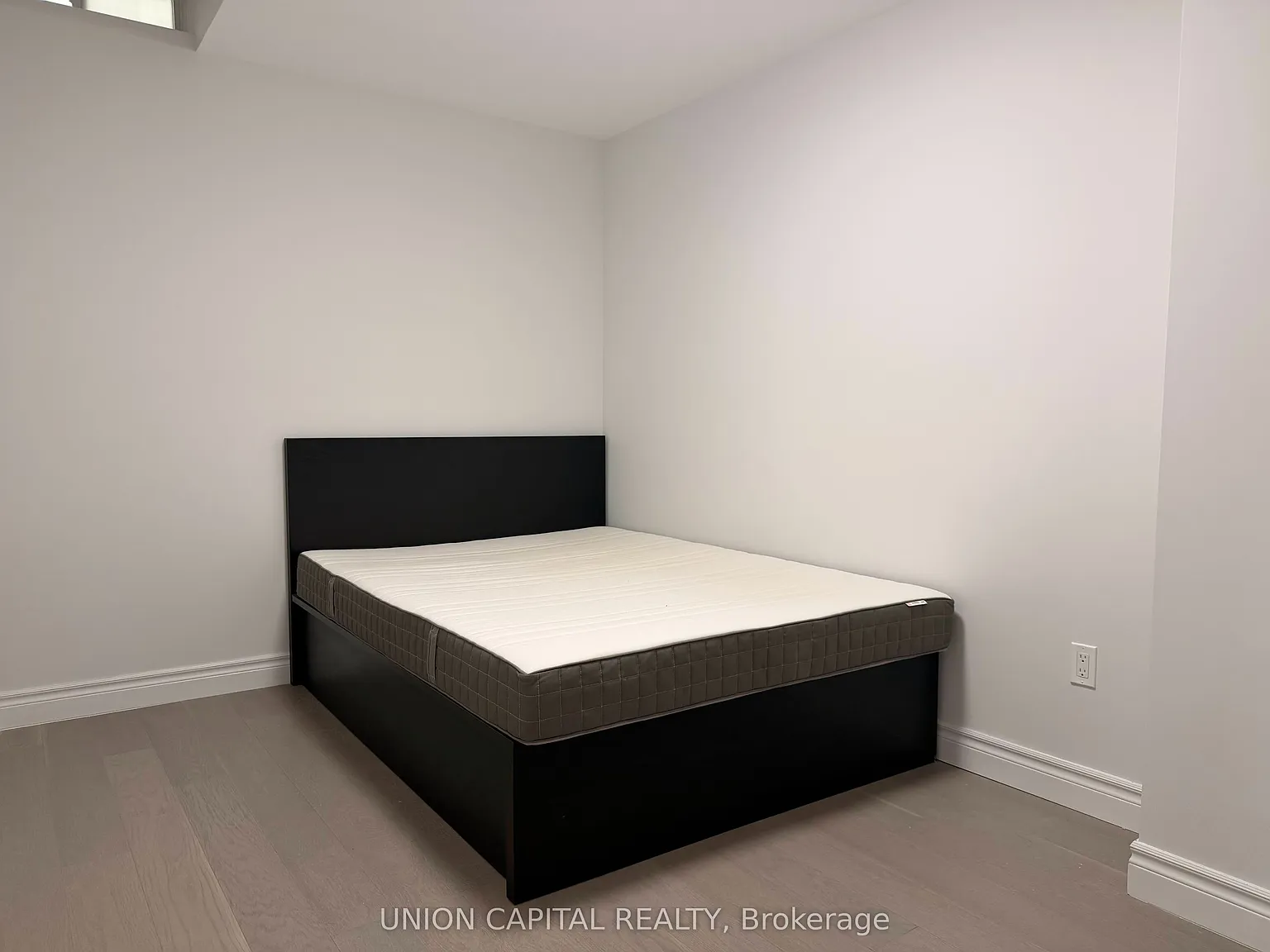 2 bed, $2,200 — Photo 3
