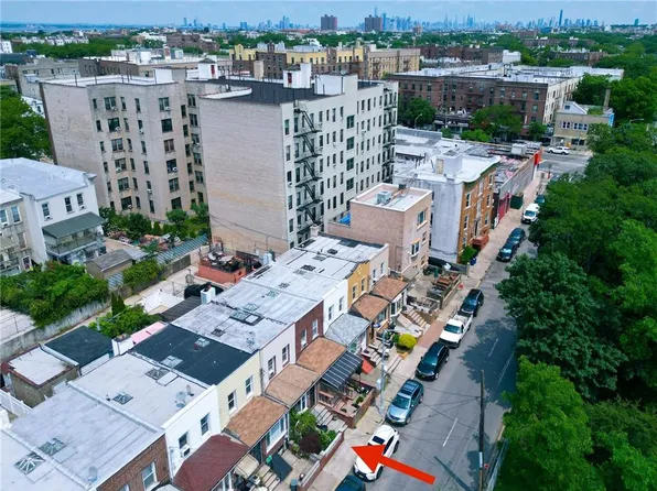 32 Gatling Place image 3 of 23