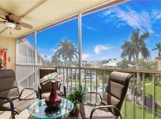1666 Osprey Ave APT 204, Naples, FL 34102