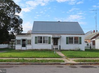418 Paul Ave, Chambersburg, PA