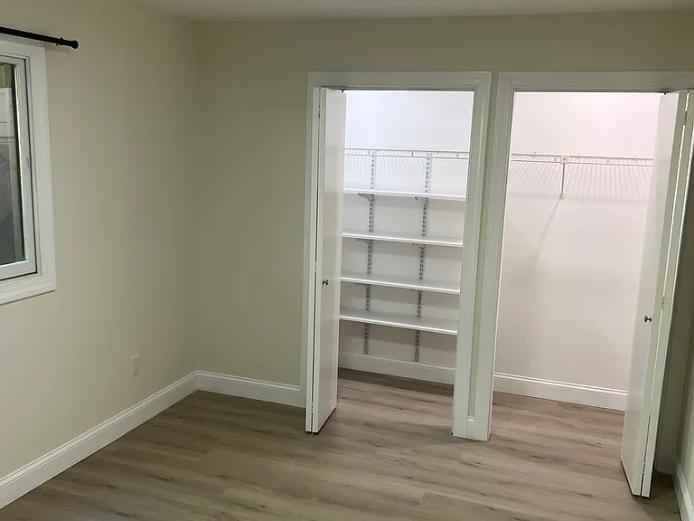 8 Steamboat Dr #5 — Photo 4