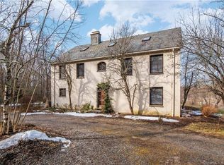 240 Ramstein Rd, New Hartford, CT 06057