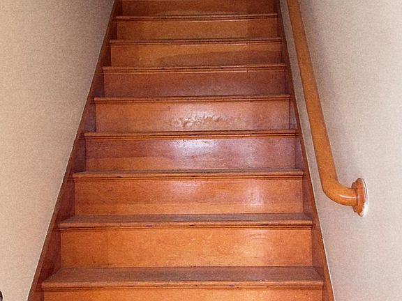 Stairs to 2nd Floor