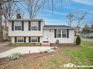 4901 Daffodil Cir, Glen Allen, VA 23060