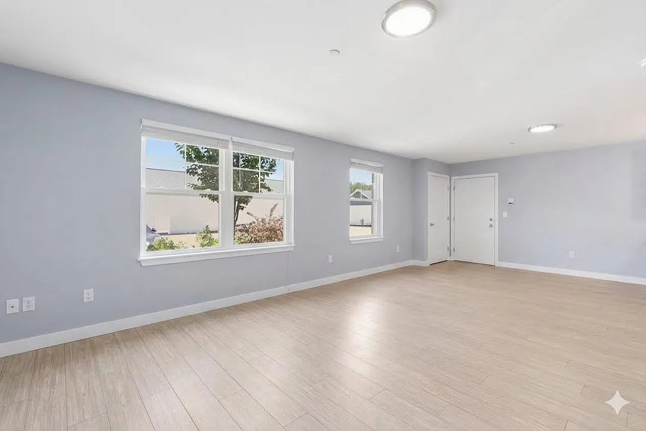 2 bed, 1.5 bath, 1002 sqft, $2,575 — Photo 4