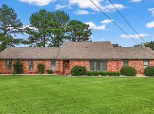 4203 Horseshoe Bnd SE, Decatur, AL 35603