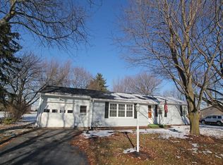 396 Peck Rd, Spencerport, NY 14559